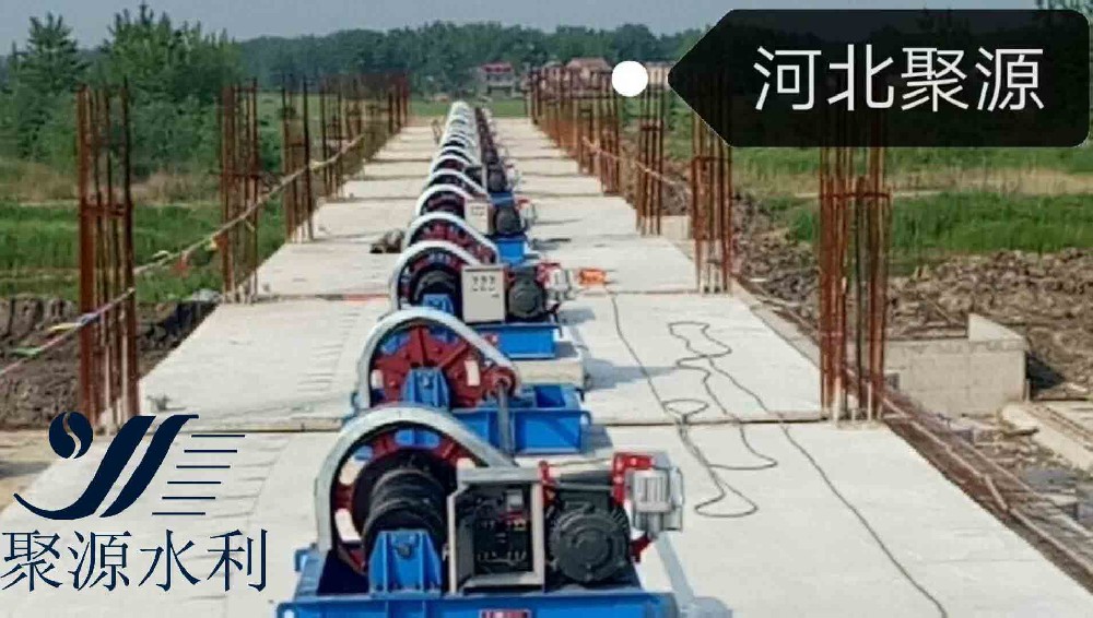 卷揚啟閉機工程現場